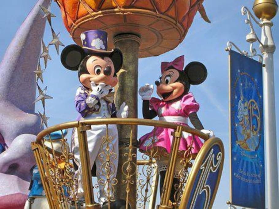 Proche Disney et Paris - Studio terrasse et parking privé Montévrain Esterno foto