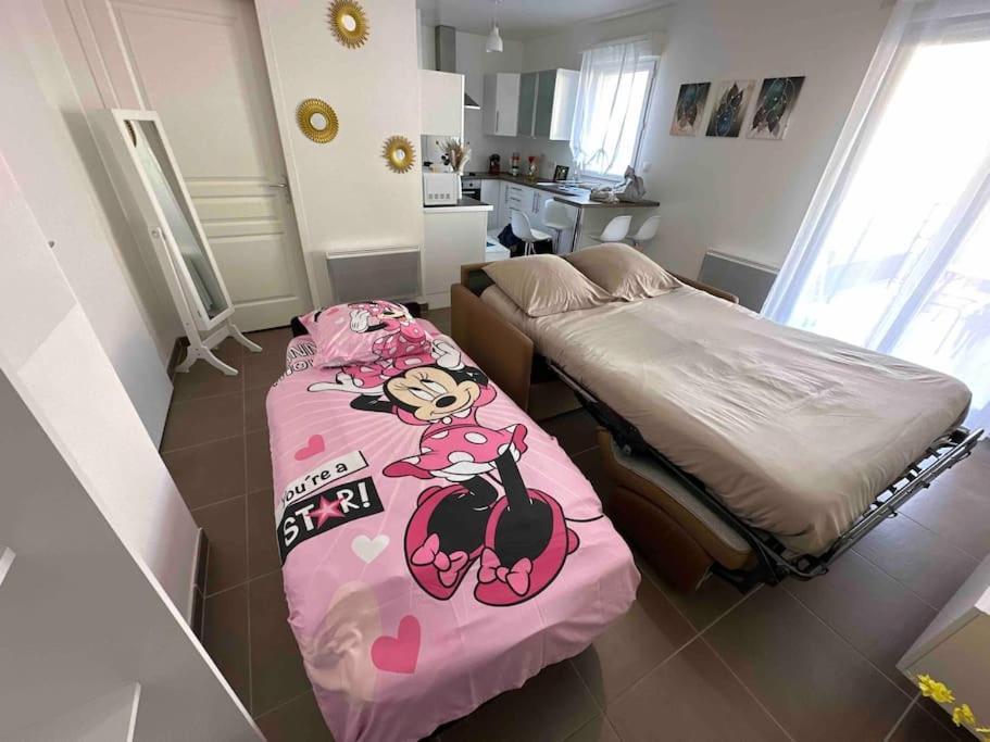 Proche Disney et Paris - Studio terrasse et parking privé Montévrain Esterno foto